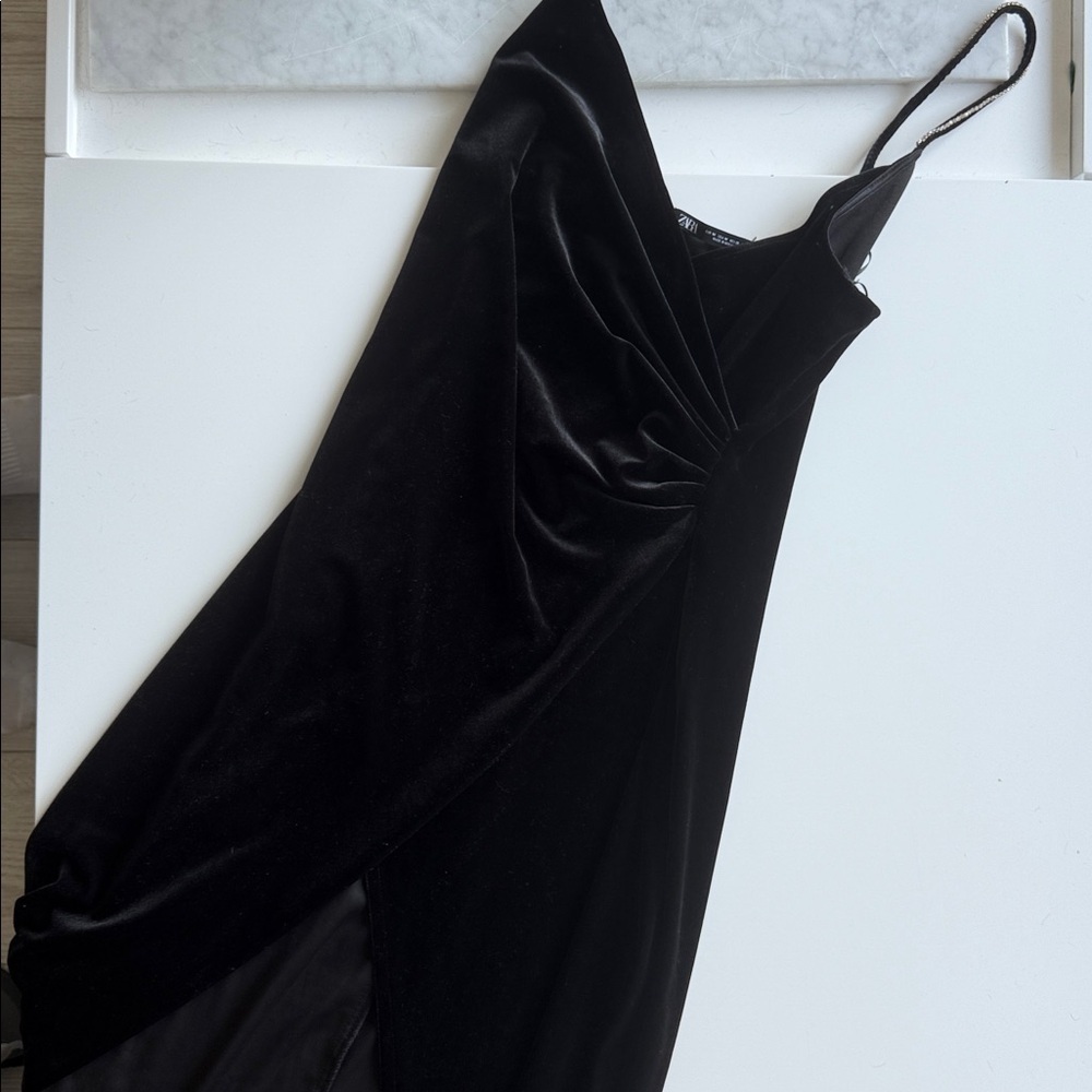 Zara Velvet Rhinestone Strap Midi, size medium. - Picture 9 of 11
